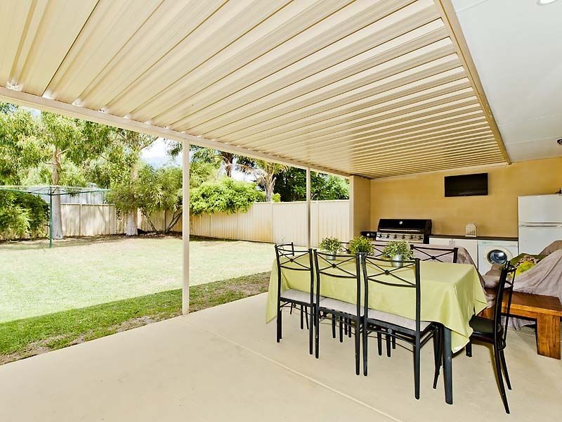 45 Dwyer Crescent, Gosnells WA 6110