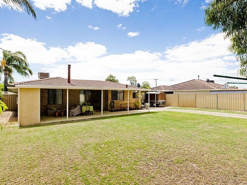 45 Dwyer Crescent, Gosnells WA 6110