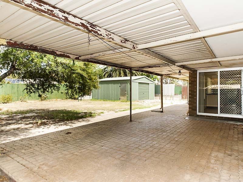4 Valkyrie Place, Gosnells WA 6110