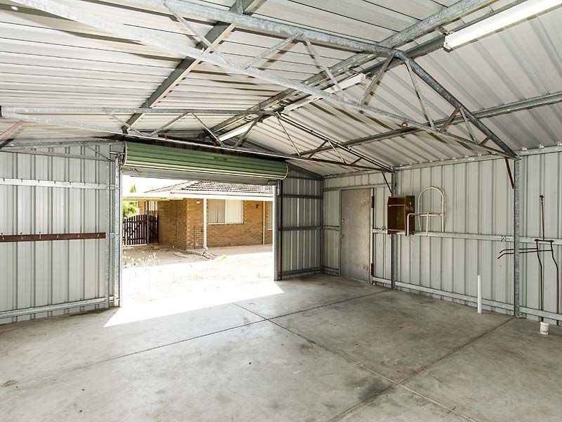 4 Valkyrie Place, Gosnells WA 6110