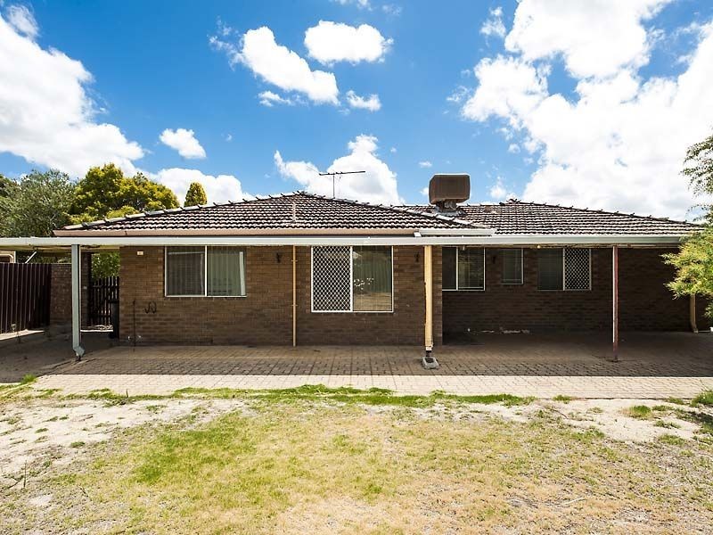 4 Valkyrie Place, Gosnells WA 6110