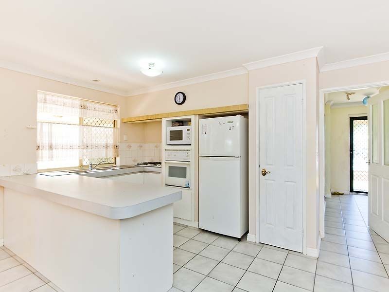 9 Winterbourne Glade, Maddington WA 6109