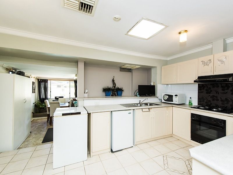 48 Astley Street, Gosnells WA 6110