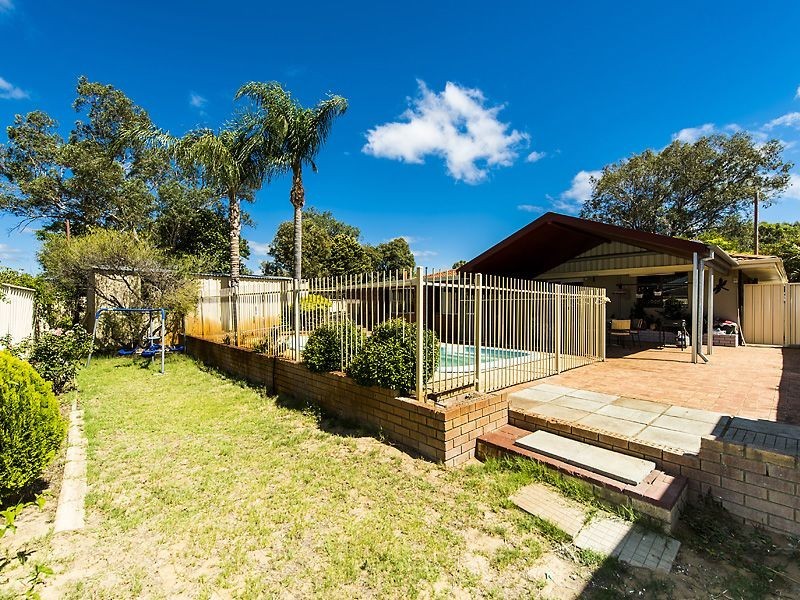 48 Astley Street, Gosnells WA 6110