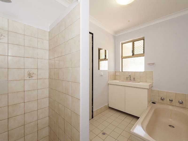 19A Nullagine Way, Gosnells WA 6110