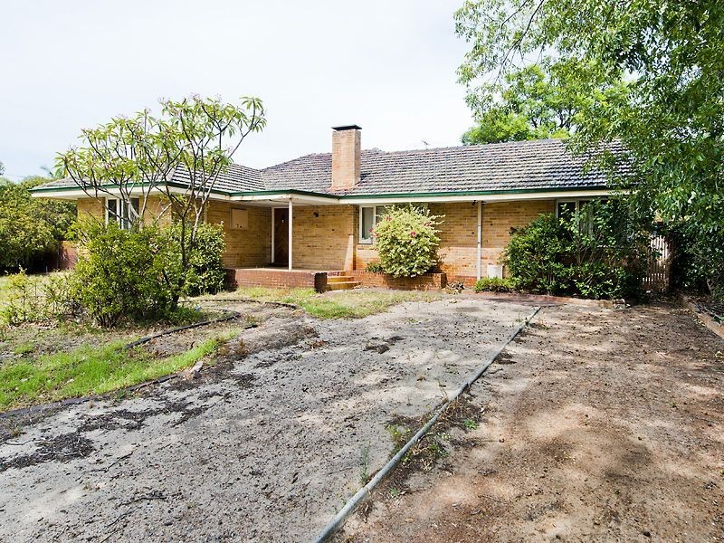 35 Astley Street, Gosnells WA 6110