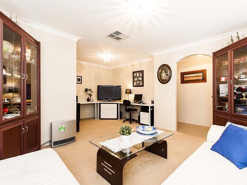 23 Durack Crescent, Gosnells WA 6110