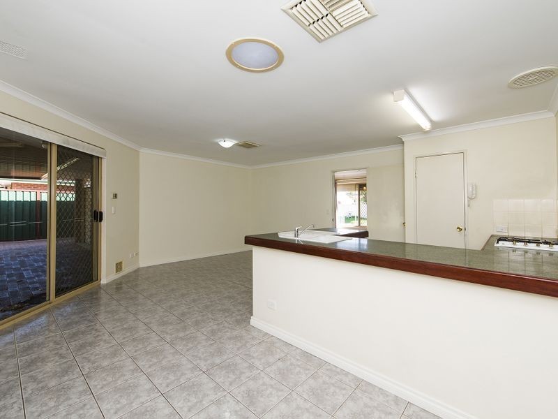 4 Silda Place, Gosnells WA 6110