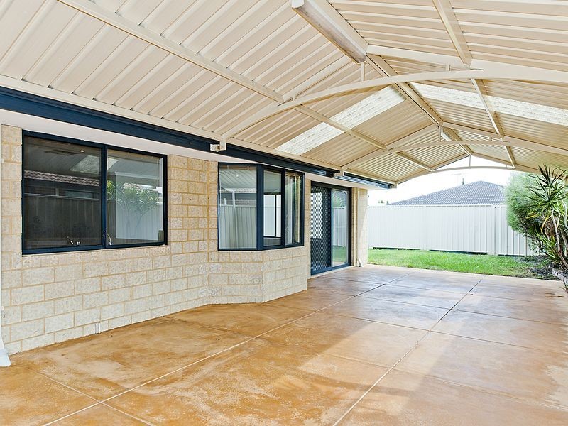 74 Shannon Ramble, Gosnells WA 6110