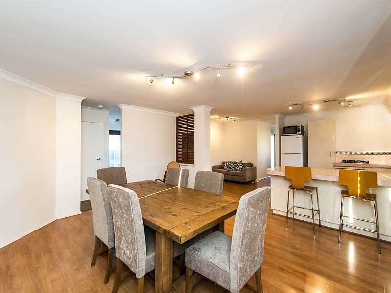 19 Mackay Crescent, Gosnells WA 6110