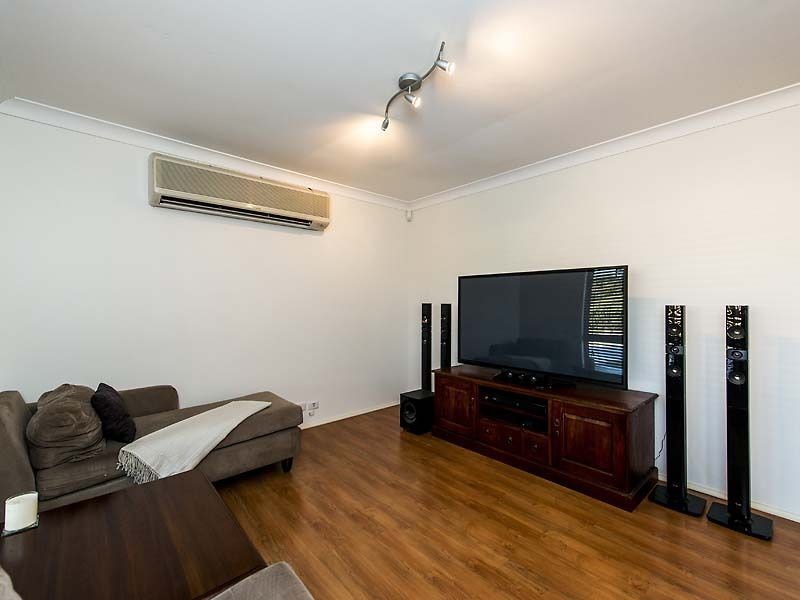 19 Mackay Crescent, Gosnells WA 6110