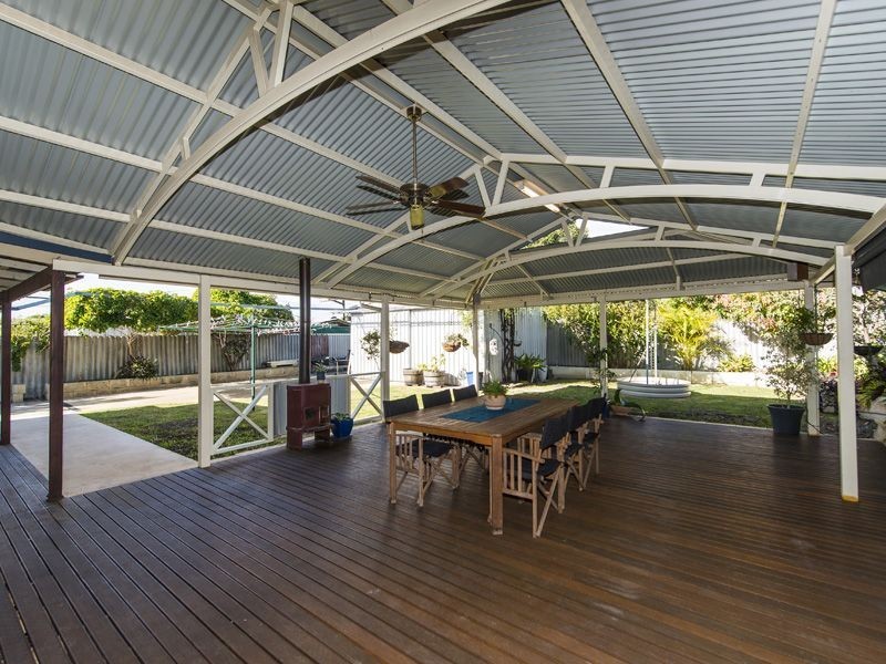 22 Gascoyne Drive, Gosnells WA 6110