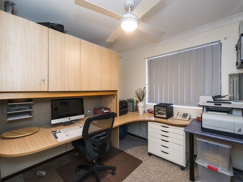 22 Gascoyne Drive, Gosnells WA 6110