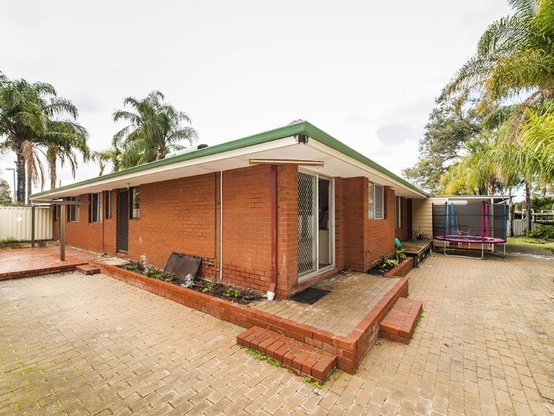 10 Valkyrie Place, Gosnells WA 6110