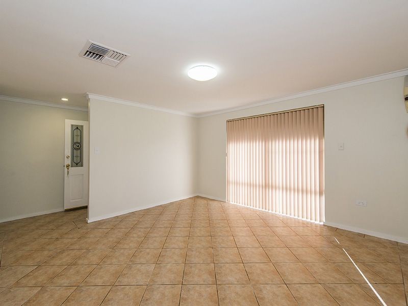 24 Southern River Road, Gosnells WA 6110