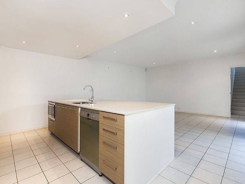 71 Victoria Park Drive, Burswood WA 6100