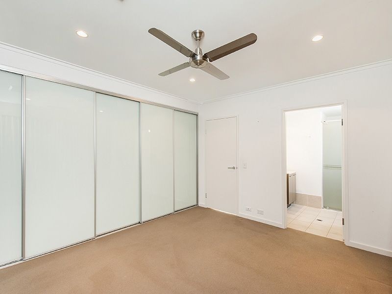 71 Victoria Park Drive, Burswood WA 6100