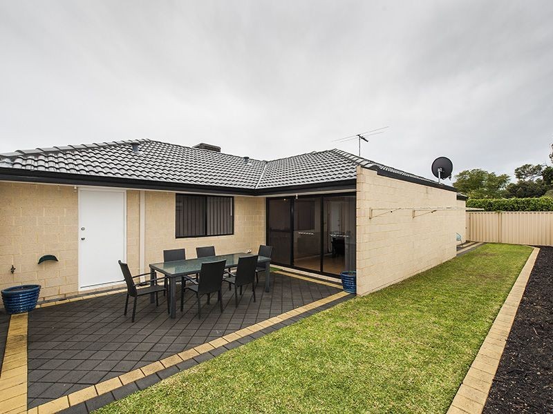 1/16A Bert Street, Gosnells WA 6110