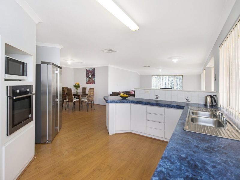 90 Shannon Ramble, Gosnells WA 6110