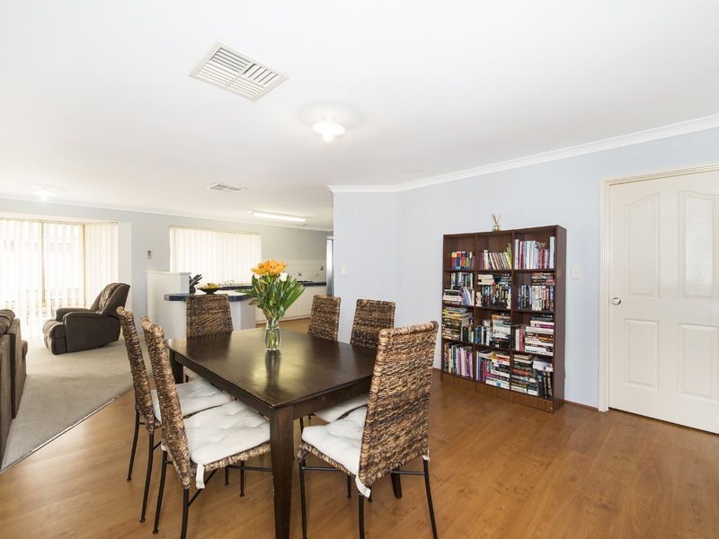 90 Shannon Ramble, Gosnells WA 6110