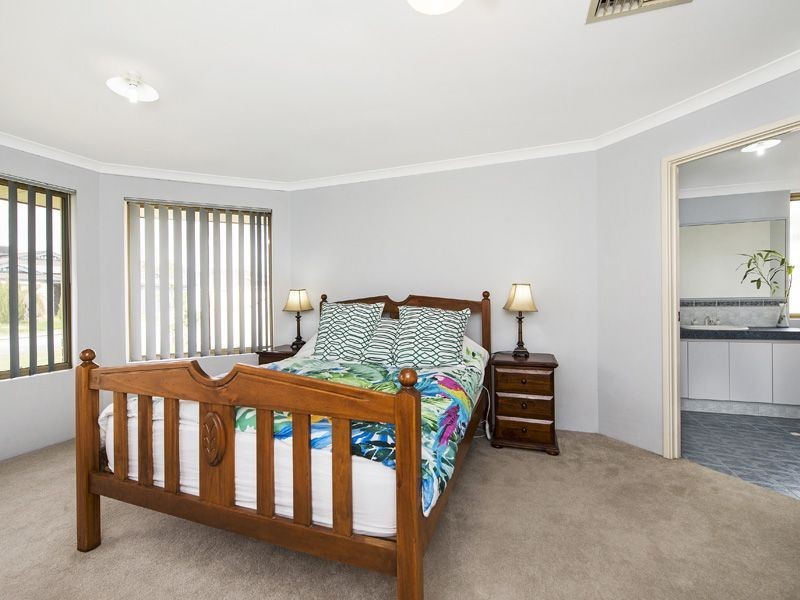90 Shannon Ramble, Gosnells WA 6110