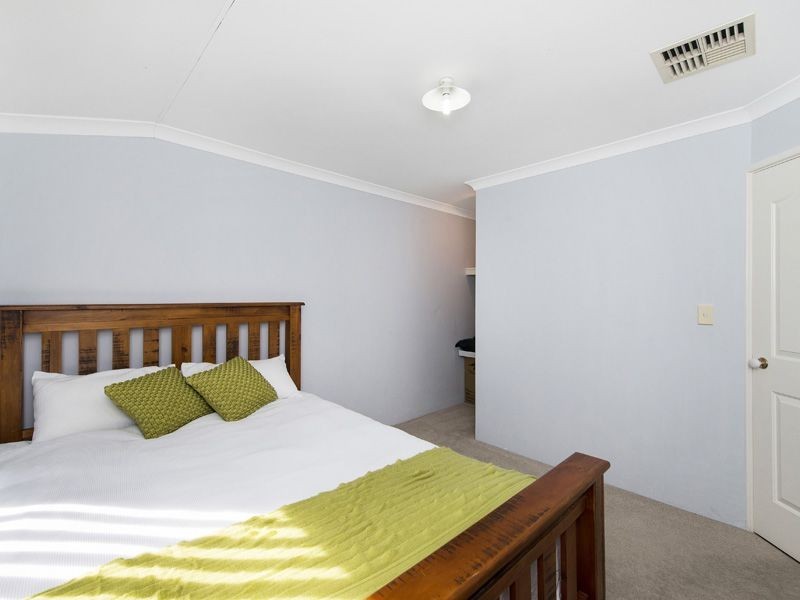 90 Shannon Ramble, Gosnells WA 6110