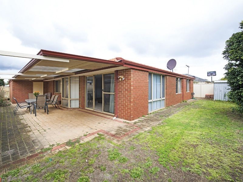 90 Shannon Ramble, Gosnells WA 6110