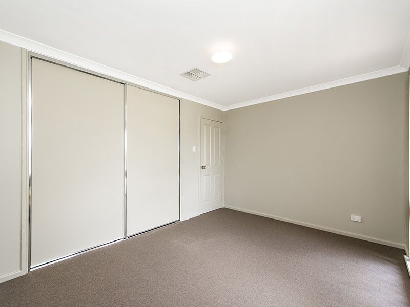 5 Wyton Place, Gosnells WA 6110