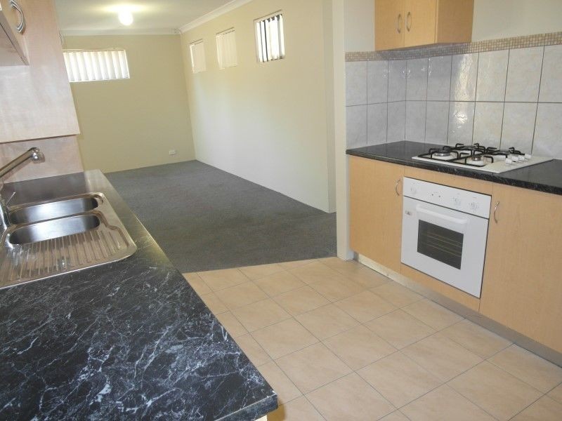 8/2368 Albany Hwy, Gosnells WA 6110