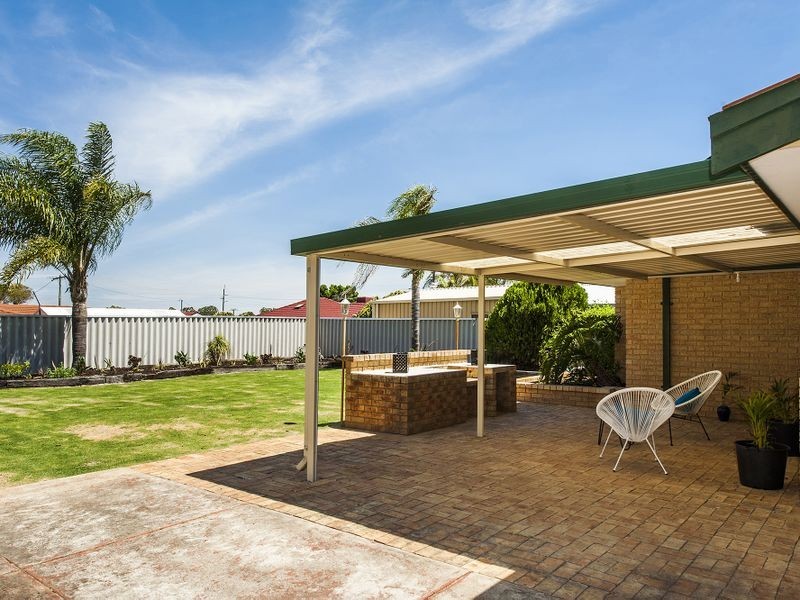 20 Sandridge Street, Gosnells WA 6110