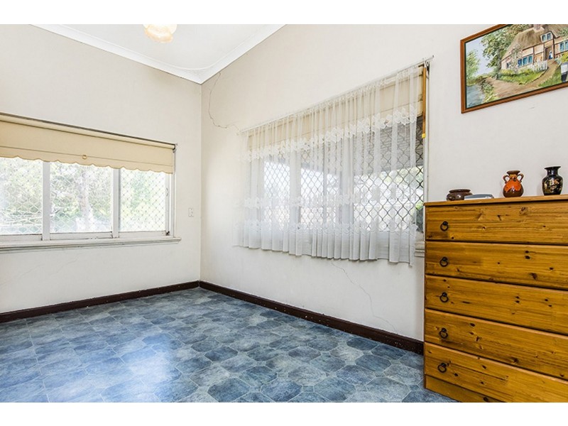 53 May Street, Gosnells WA 6110