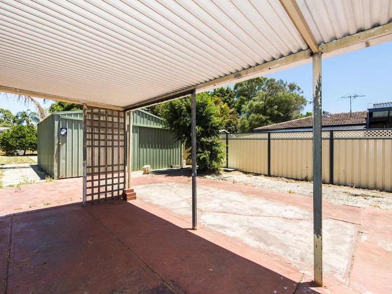 9 Colleen Street, Gosnells WA 6110