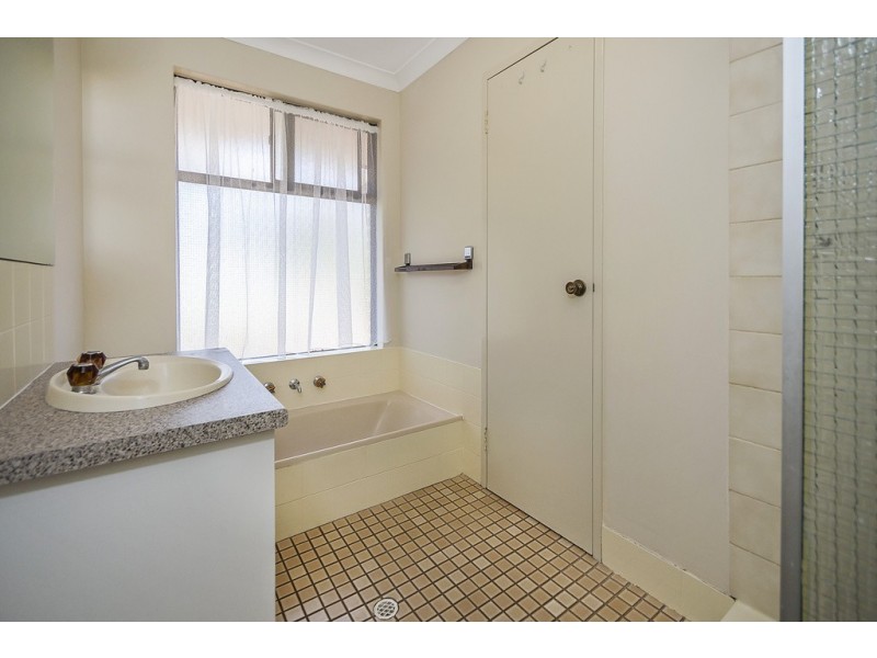 65 Homestead Road, Gosnells WA 6110