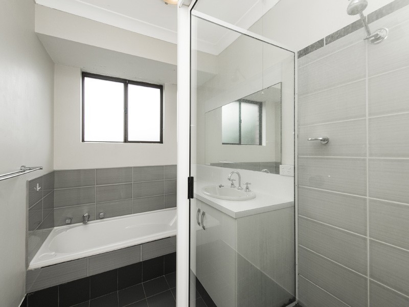 7 Harvey Close, Gosnells WA 6110