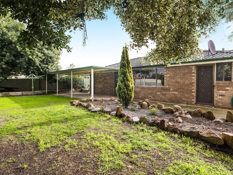 7 Harvey Close, Gosnells WA 6110