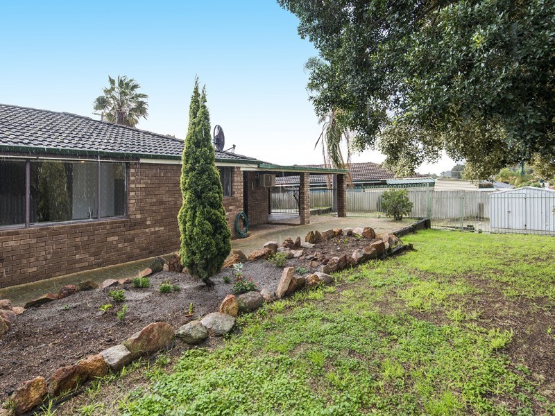 7 Harvey Close, Gosnells WA 6110