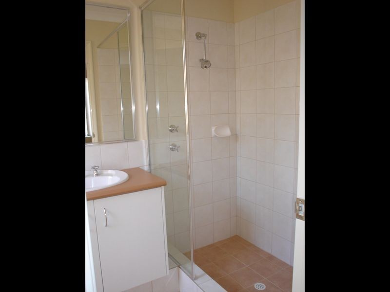 8/59-71 Little John Road, Armadale WA 6112