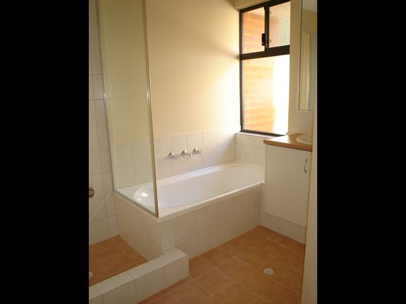 8/59-71 Little John Road, Armadale WA 6112