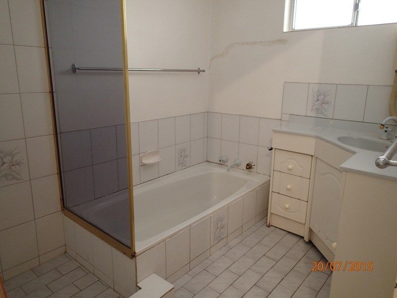 26 Bamlett Street, Mount Nasura WA 6112