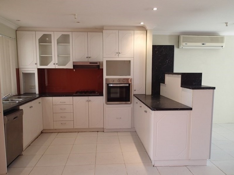 3 Hazelwood Street, Maddington WA 6109