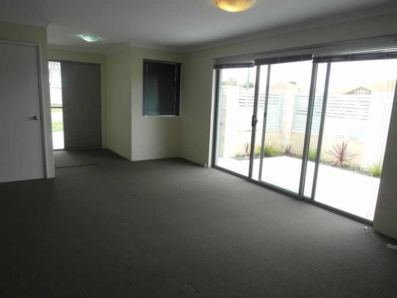 2 Moonlight Court, Huntingdale WA 6110