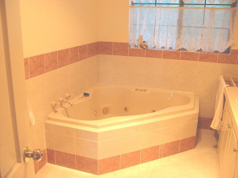 15 Hilltop Place, Kelmscott WA 6111