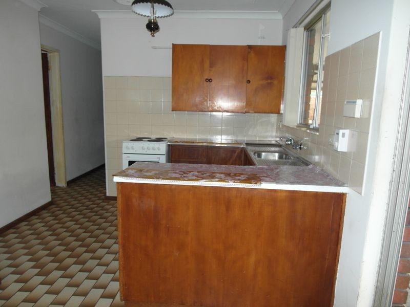 3 Conifer Street, Maddington WA 6109