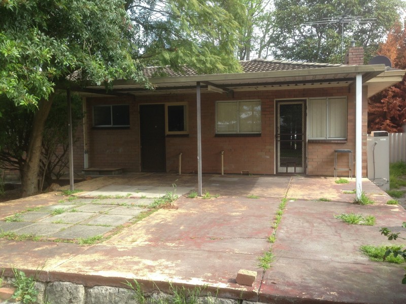 8 Belyea Street, Gosnells WA 6110