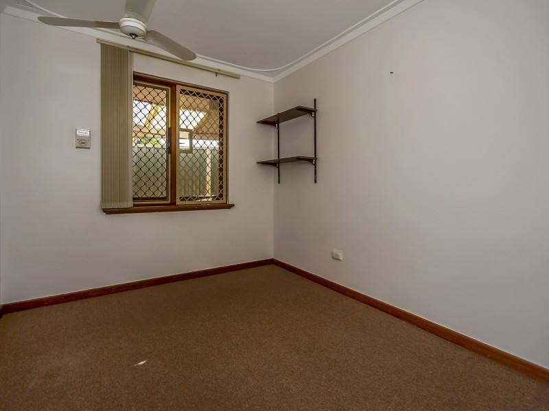 18 Chilham Place, Gosnells WA 6110