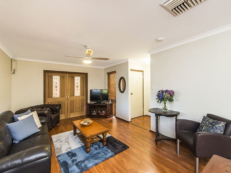 6 Bray Street, Gosnells WA 6110