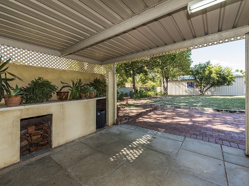 6 Bray Street, Gosnells WA 6110