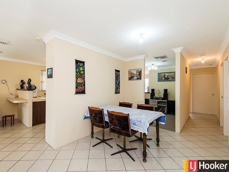 7 Moonstone Place, Gosnells WA 6110