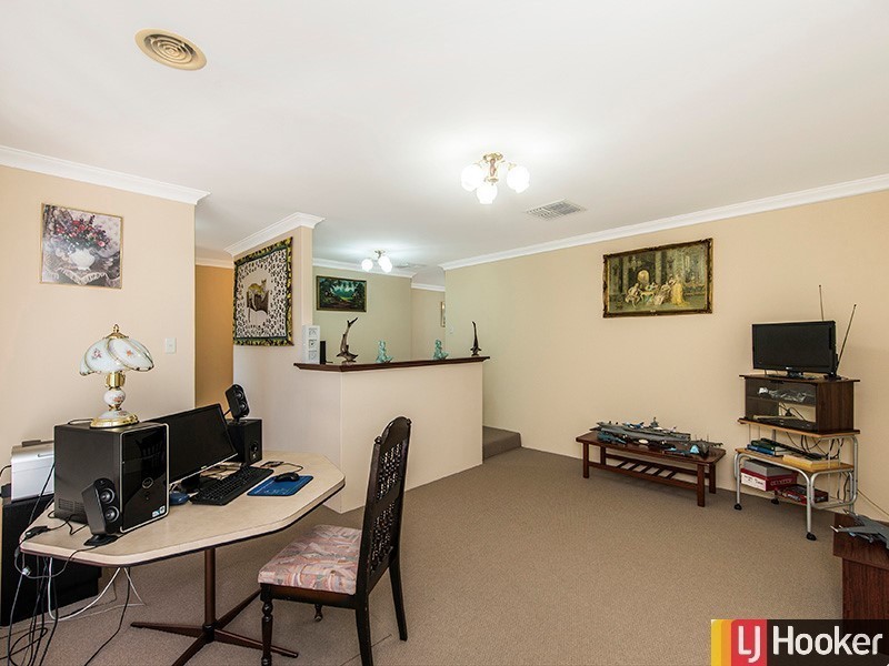 7 Moonstone Place, Gosnells WA 6110