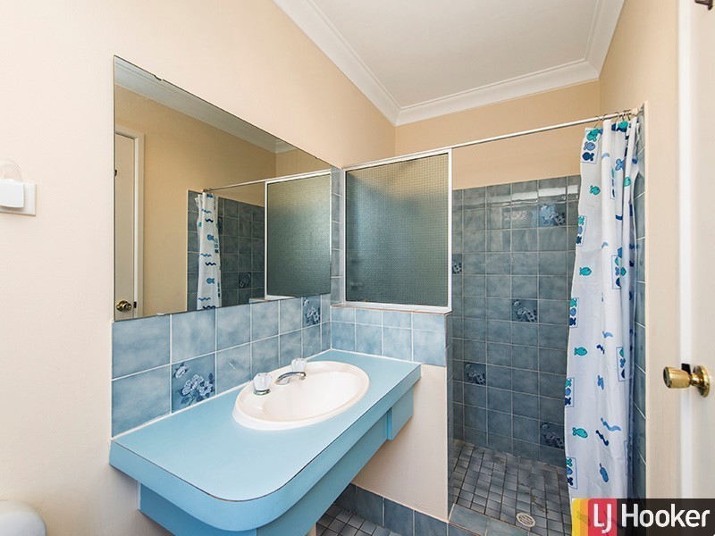 7 Moonstone Place, Gosnells WA 6110